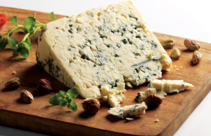 queso-azul-dos-300x194