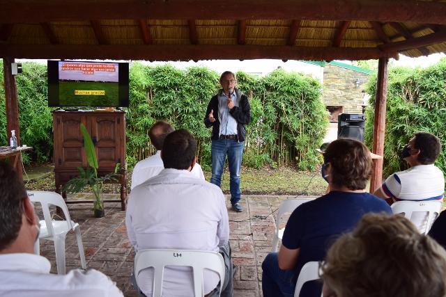 pl-nogoya funcionarios