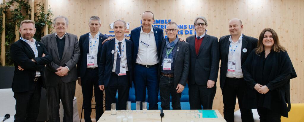 202402-SIA-PHOTOGROUPE-001-e1709124096207-1024x412