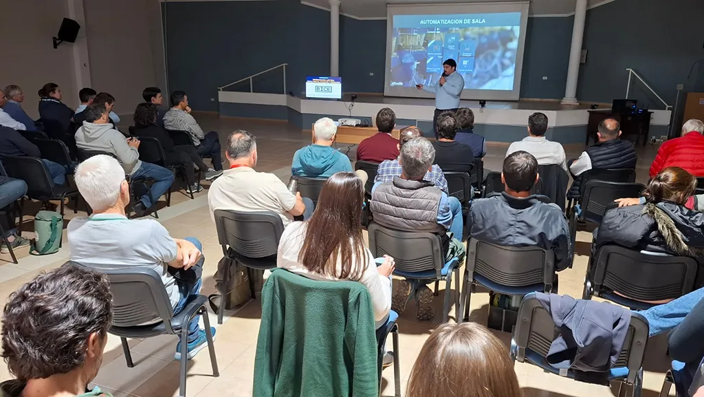 WhatsApp-Image-2025-11-13-at-9.15.21-AM-1