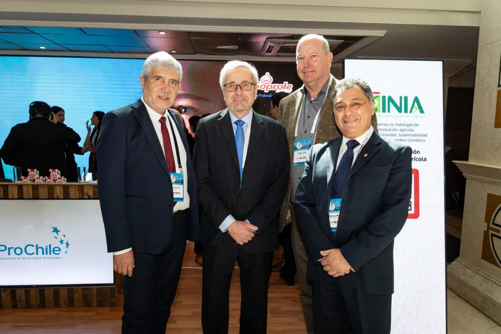 UdeC-Mundial-de-la-Leche-20-10-2025-04-1024x683